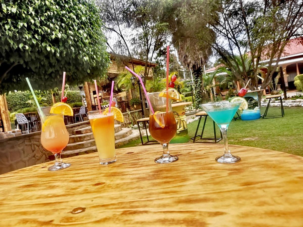 Acacia Hotel Mbarara Nyamitanga エクステリア 写真